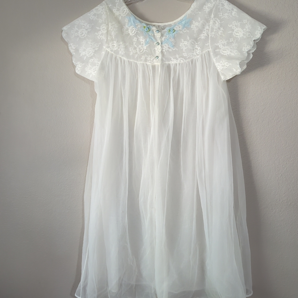 Vintage Radcliffe Sheer White pretty Boudoir Nightgown Peignoir Robe - Sz Petite